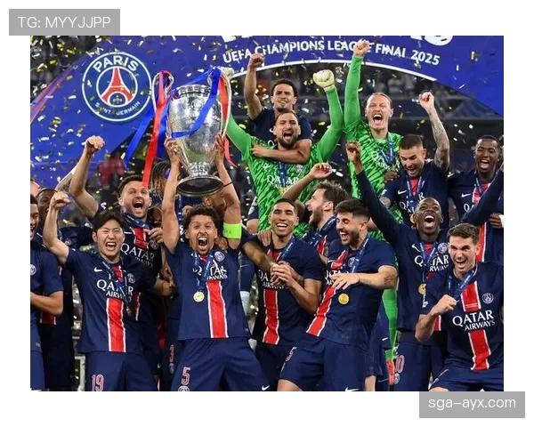 恩里克麾下核心球员闪耀赛场,助力球队迈向新高峰 恩里克麾下核心球员闪耀赛场,助力球队迈向新高峰